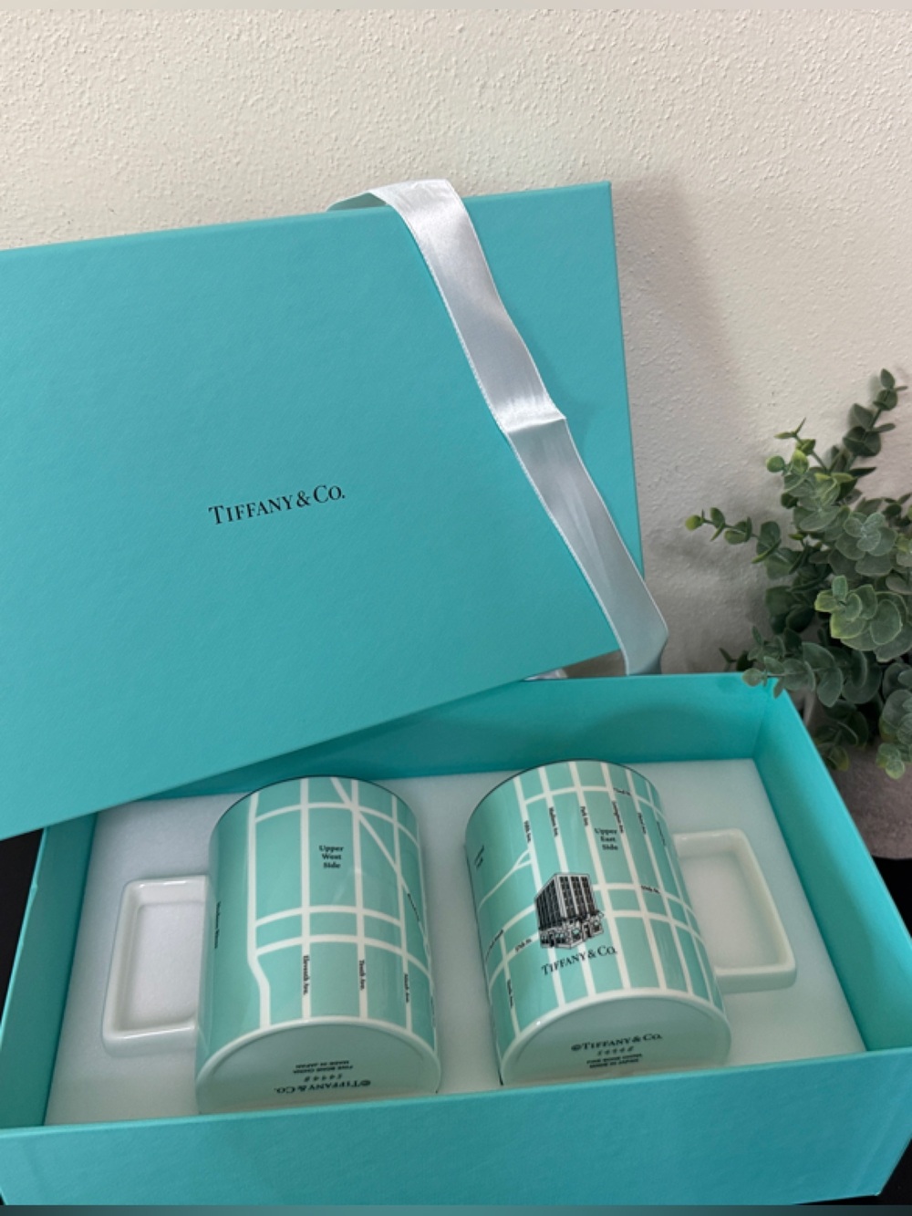 Tiffany & Co. New York 5th Avenue Map Mug Gift Set